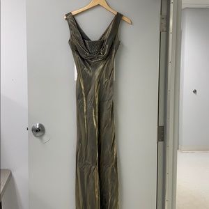 Lightweight, gold sleeveless dress